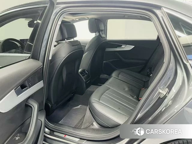 Audi A4L id 4258877 из Китая 16