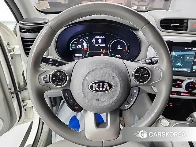 Kia Soul EV id 4536589 из Кореи 18