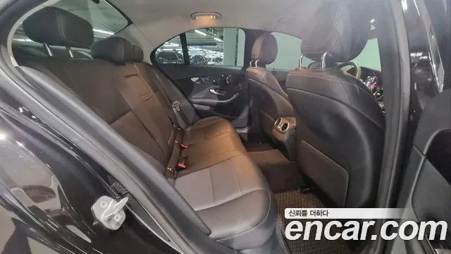 Mercedes-Benz C-Class W205 id 2710141 из Кореи 19
