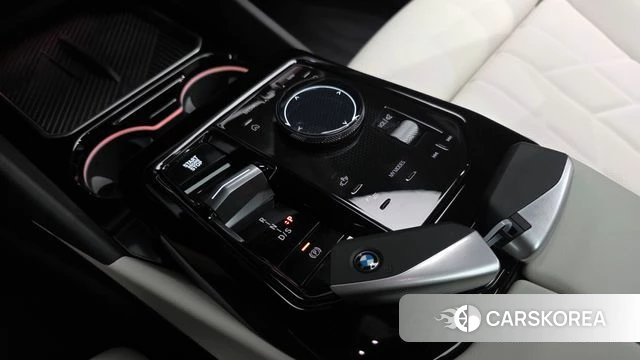 BMW 5 Series (G60) id 4505313 из Кореи 34