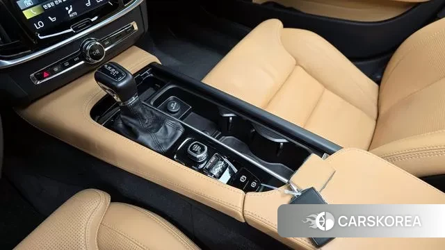 Volvo S90 id 3071907 из Кореи 19