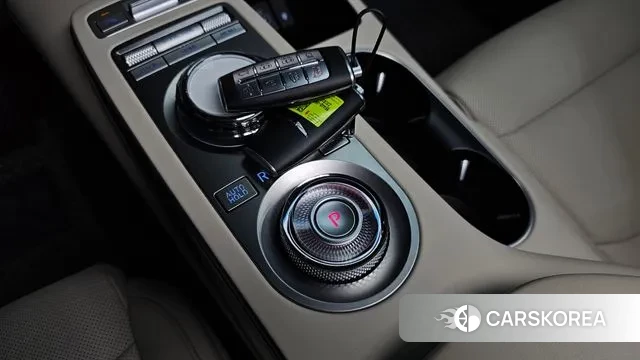 Genesis GV70 id 3664372 из Кореи 19