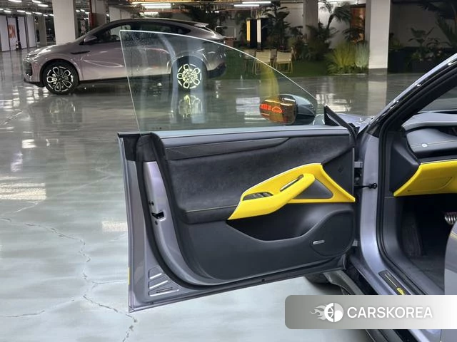 Xiaomi Car Xiaomi SU7 Ultra id 3908789 из Китая 18