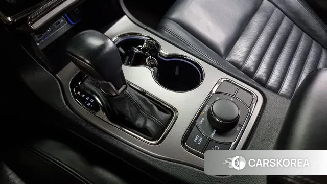 Jeep Grand Cherokee id 3192665 из Кореи 19