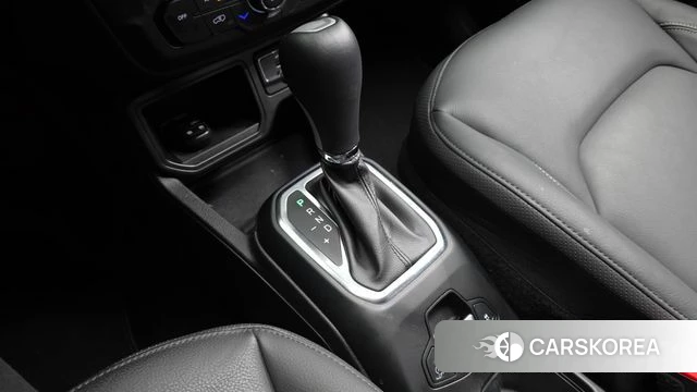 Jeep Renegade id 4388262 из Кореи 19