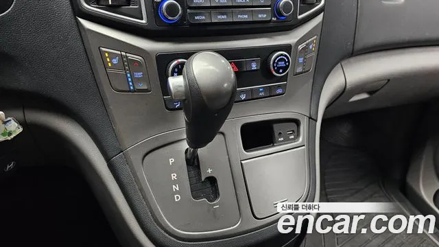 Hyundai The New Grand Starex id 2854512 из Кореи 19