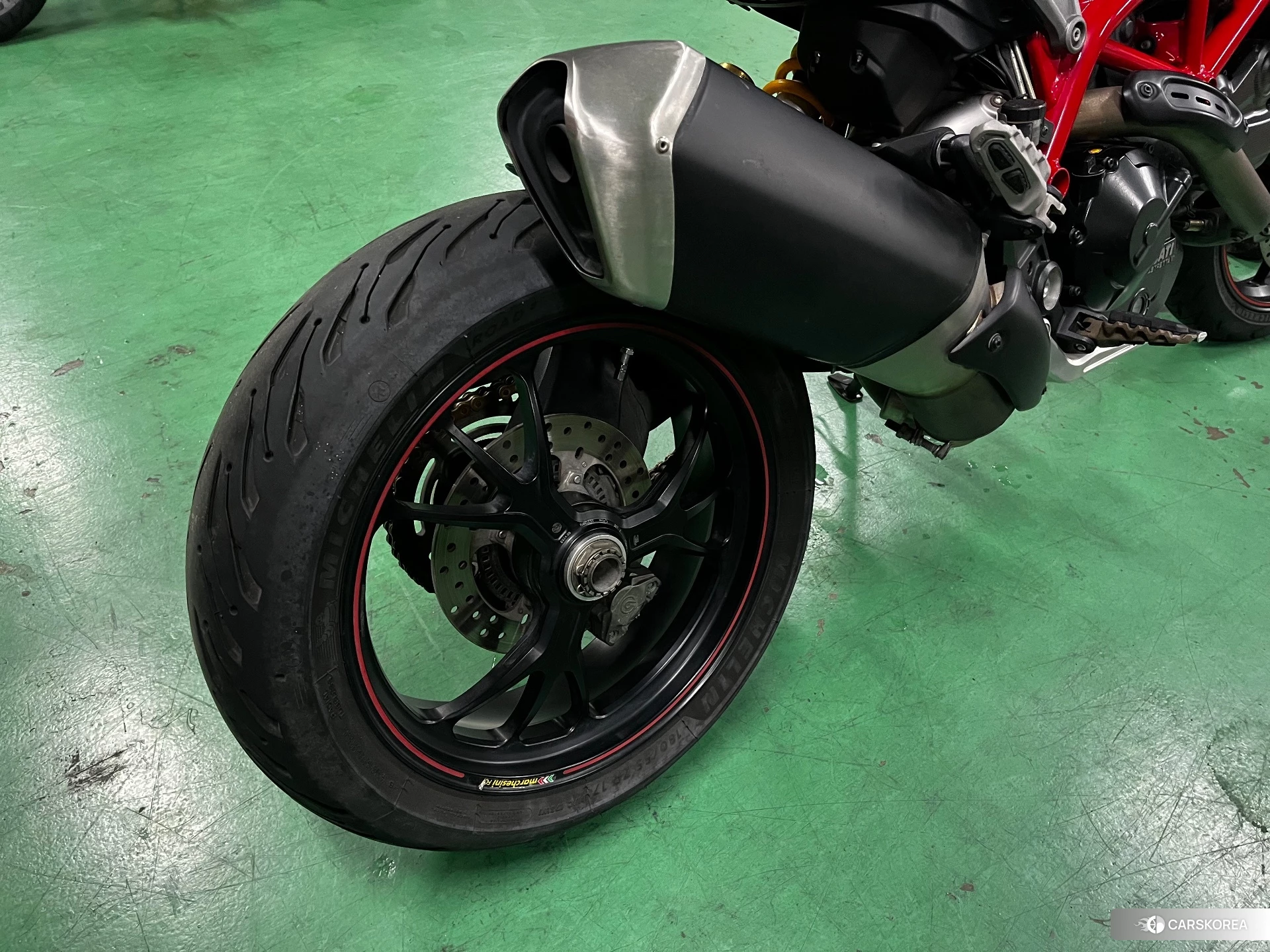 Ducati HYPERMOTARD 939 SP id 3951090 из Японии 9