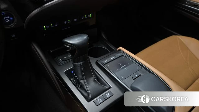 Lexus ES300h 7th generation id 4435504 из Кореи 29