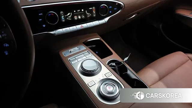 Genesis GV70 id 3746824 из Кореи 19