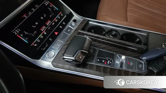 Audi A6 (C8) id 3742244 из Кореи 19