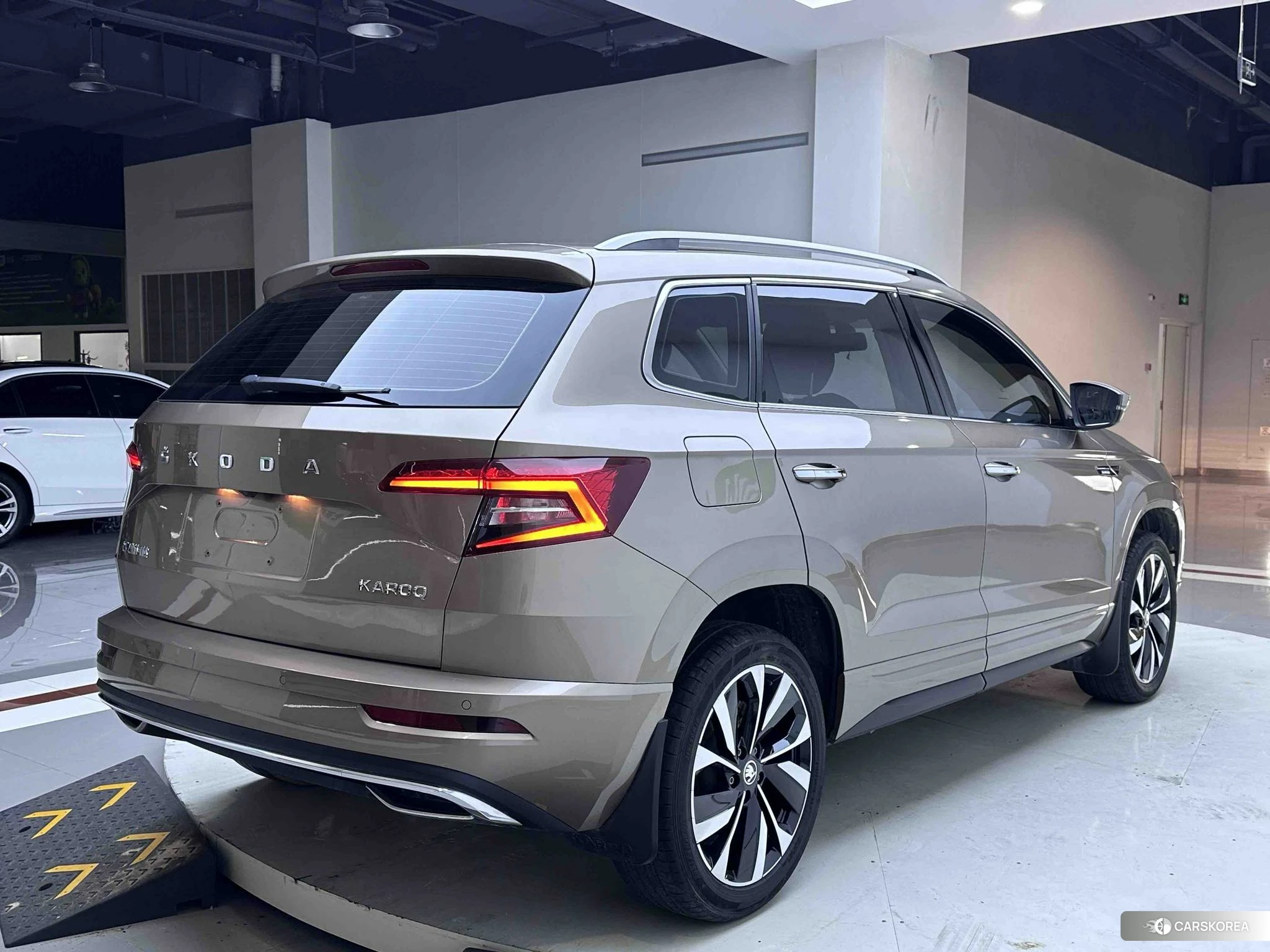 Skoda Krok id 4492871 из Китая 21