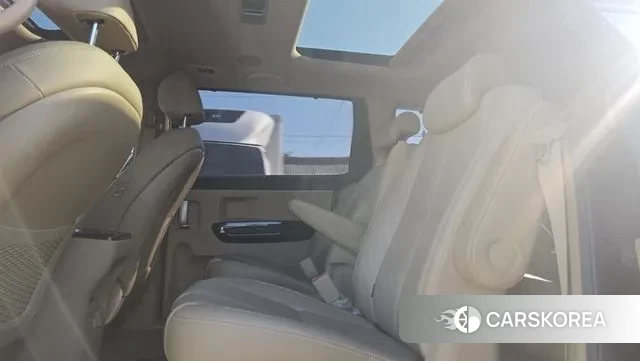 Kia The New Carnival id 3385744 из Кореи 9