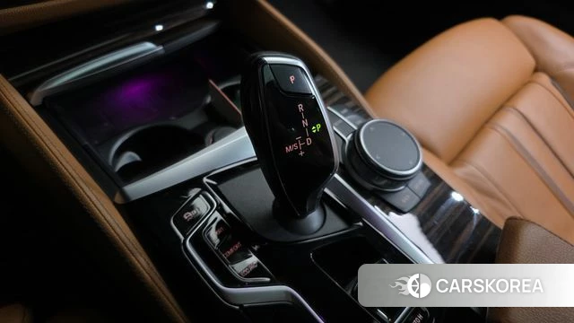 BMW 5 Series (G30) id 4389627 из Кореи 19