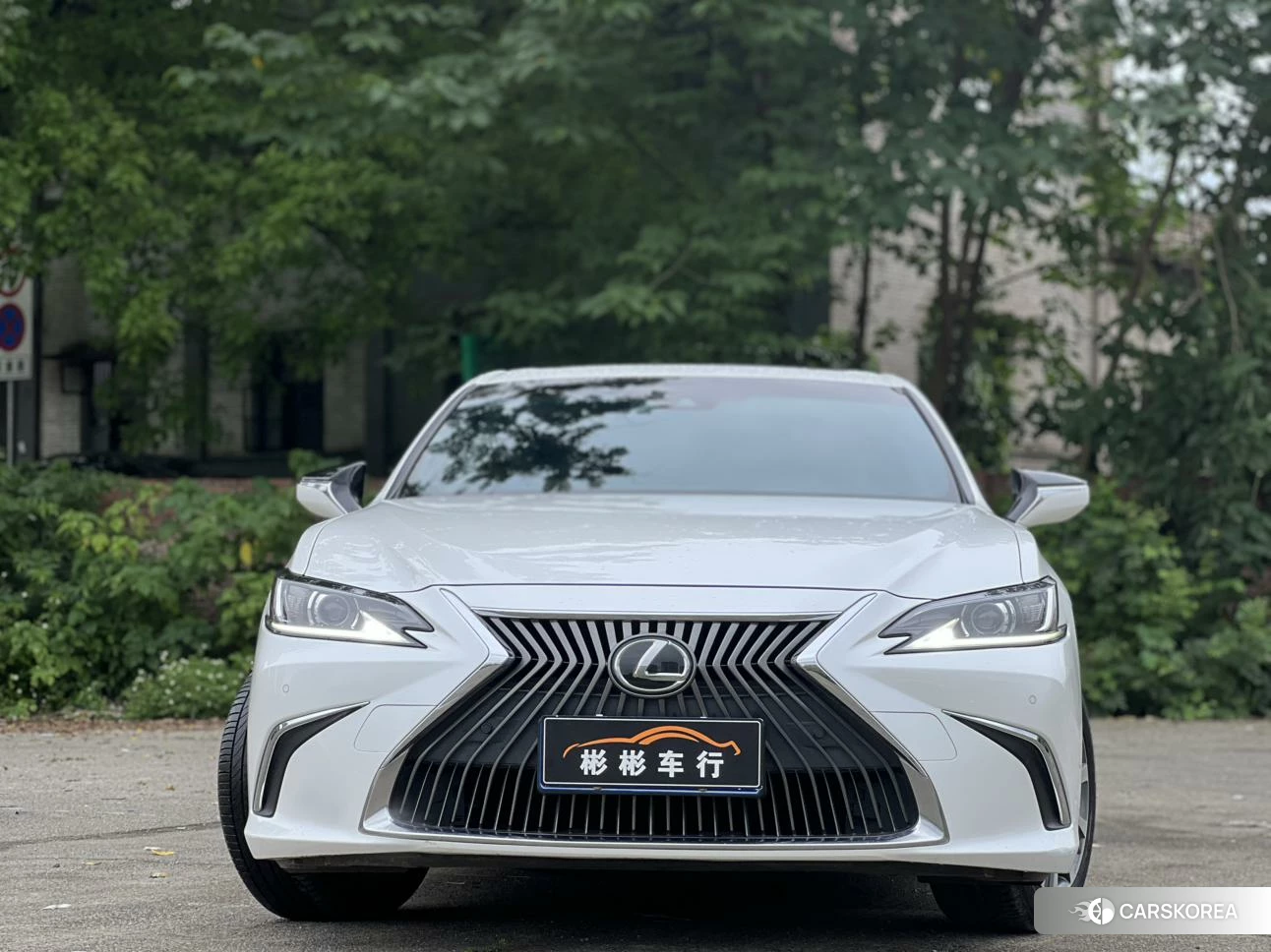 Lexus ES id 4413367 из Китая 19