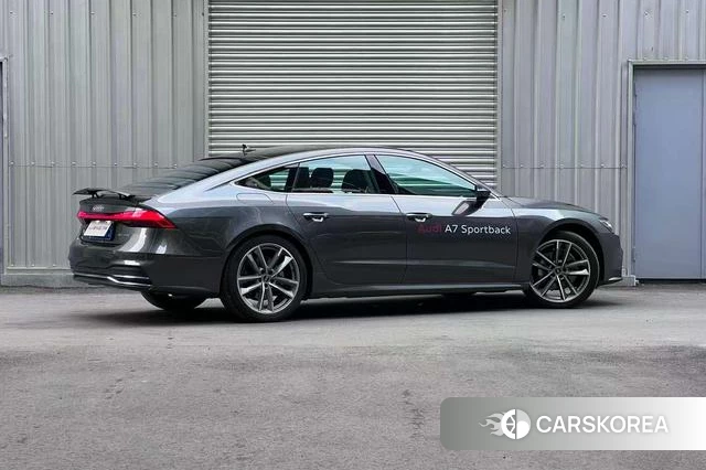 Audi A7 id 4454092 из Китая 32