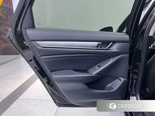 Honda Accord id 4298267 из Китая 31