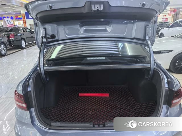 Volkswagen Lavida id 4306938 из Китая 17