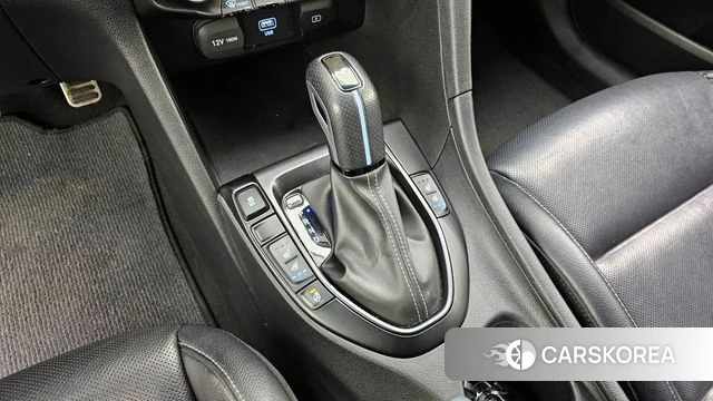 Hyundai Veloster (JS) id 3885202 из Кореи 19
