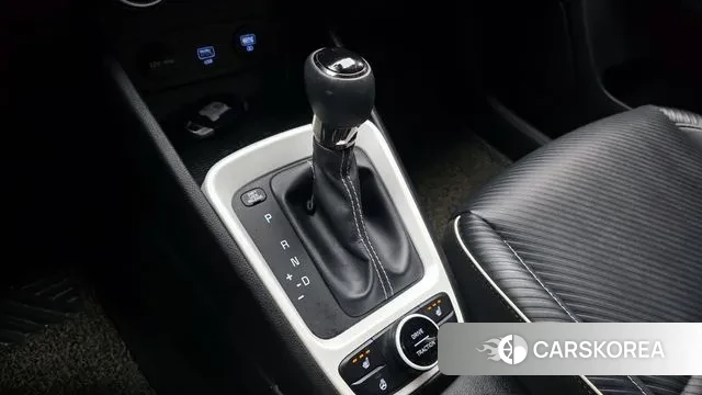 Hyundai Venue id 3593037 из Кореи 19