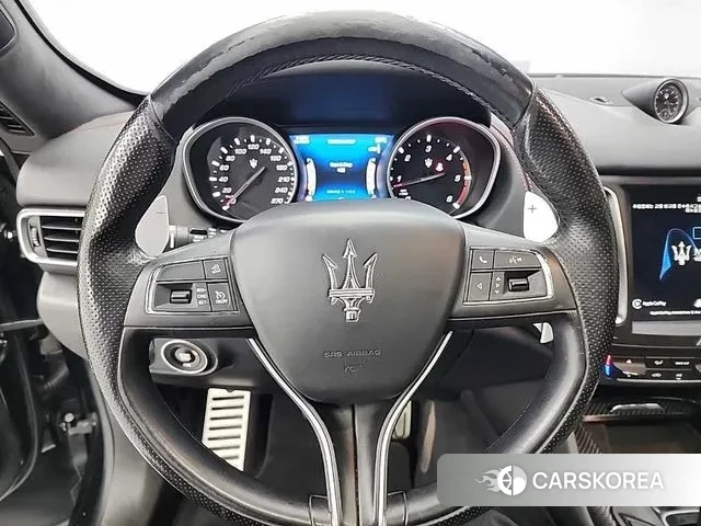 Maserati Levante id 3029393 из Кореи 17