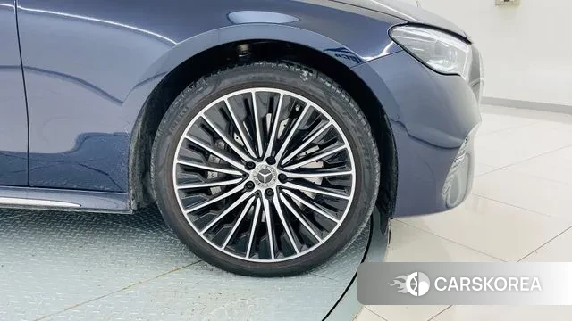 Mercedes-Benz E-Class W214 id 3057787 из Кореи 19