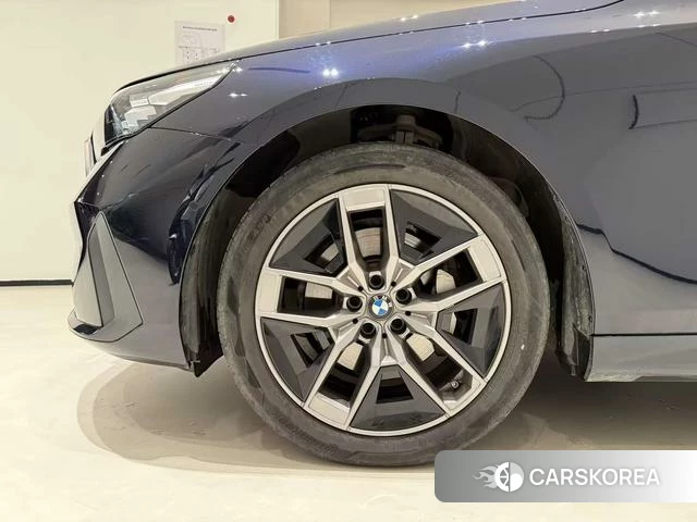 BMW 5 series id 4275511 из Китая 15