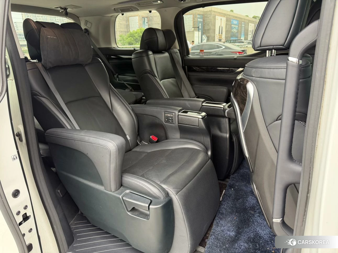 Toyota Wilfa id 4493030 из Китая 9