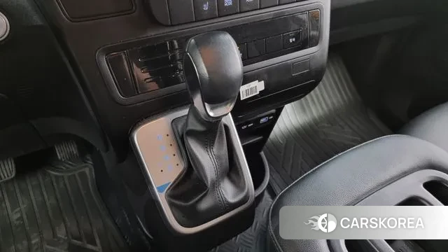 Hyundai Staria id 2988892 из Кореи 19