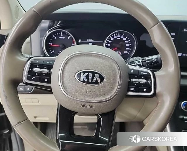Kia Carnival 4th generation id 3911036 из Кореи 18