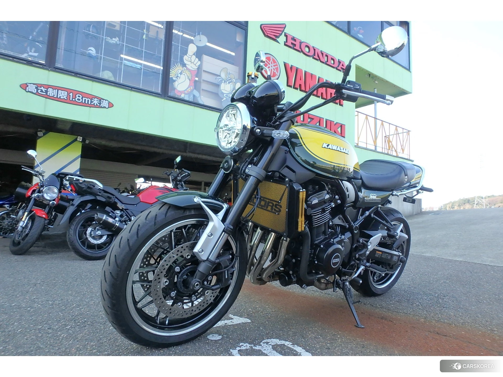 Kawasaki Z900RS id 3950556 из Японии 17