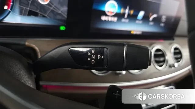 Mercedes-Benz E-Class W213 id 3396572 из Кореи 19