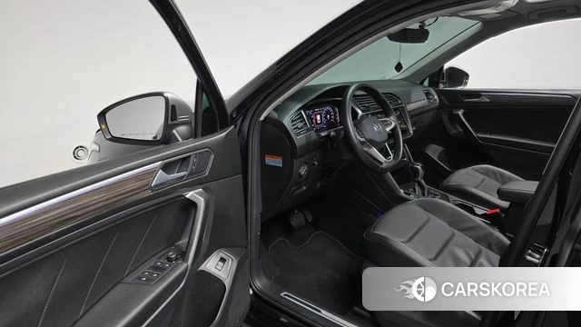 Volkswagen Tiguan Allspace id 4579285 из Кореи 33