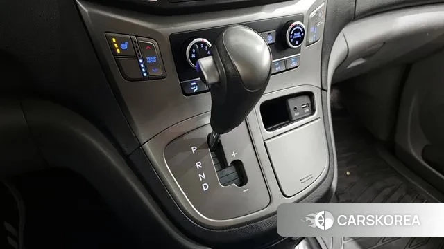 Hyundai The New Grand Starex id 3039017 из Кореи 19