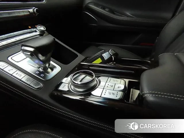 Genesis G90 id 3433568 из Кореи 19