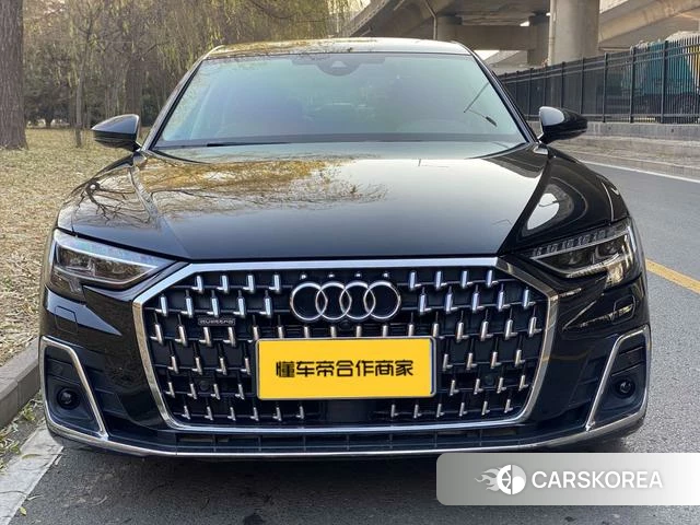 Audi A8 id 4241084 из Китая 12