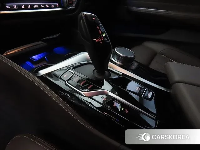 BMW 6 Series GT (G32) id 3354009 из Кореи 19