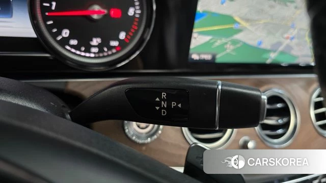 Mercedes-Benz E-Class W213 id 4794940 из Кореи 32