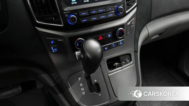 Hyundai The New Grand Starex id 4688811 из Кореи 30