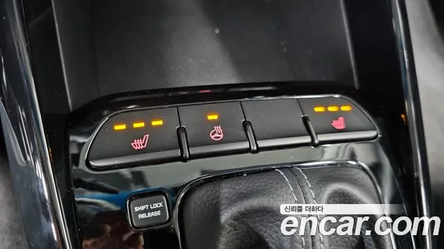 Kia Stonic id 2659490 из Кореи 19