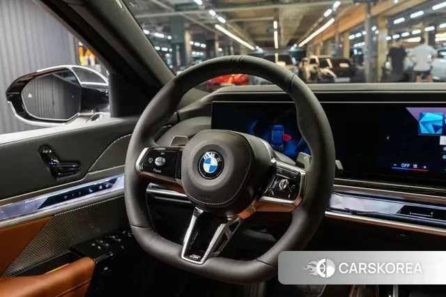 BMW 7 Series (G70) id 3080292 из Кореи 10