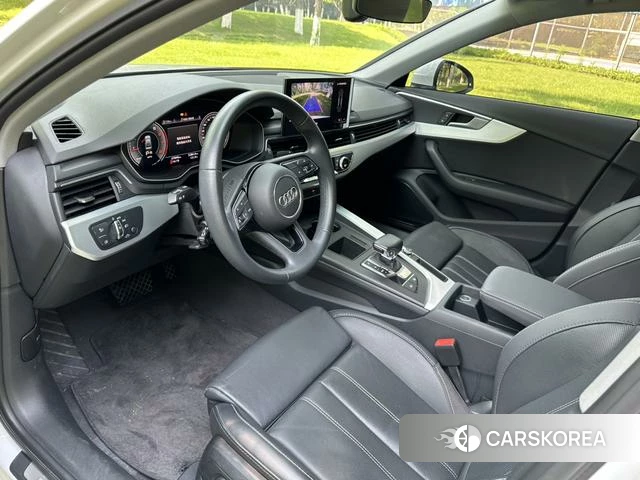 Audi A4L id 4259477 из Китая 10