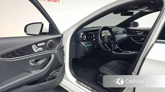 Mercedes-Benz E-Class W213 id 4349837 из Кореи 35