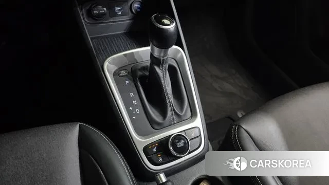 Hyundai Venue id 3718284 из Кореи 19