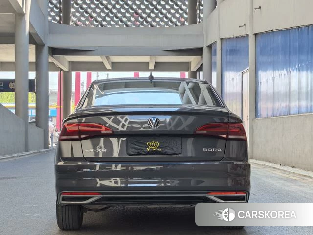 Volkswagen Bora id 4276134 из Китая 9