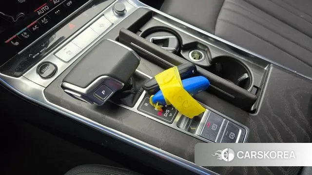 Audi A6 (C8) id 3676578 из Кореи 19