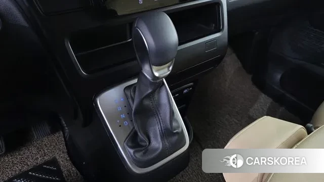 Hyundai Staria id 3400341 из Кореи 19