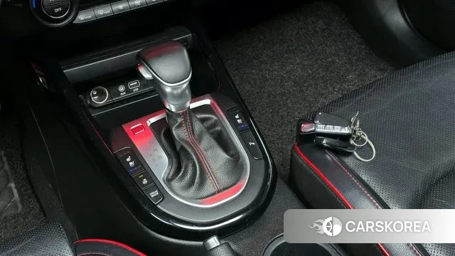 Kia Come New K3 id 3736912 из Кореи 19