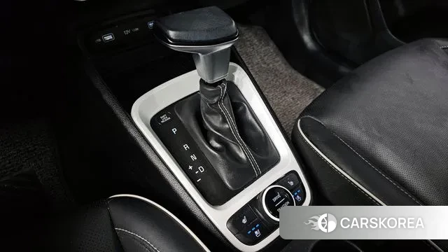 Hyundai Venue id 3437994 из Кореи 19