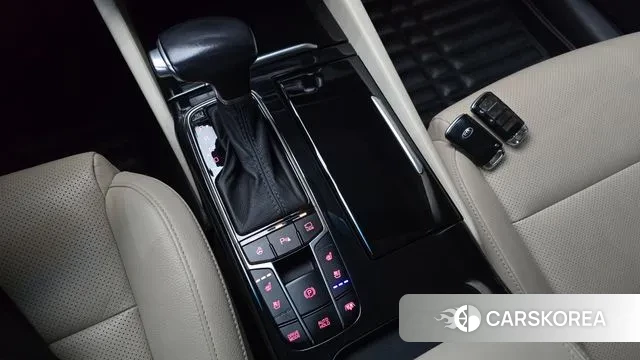 Kia Come New K7 id 3588501 из Кореи 19