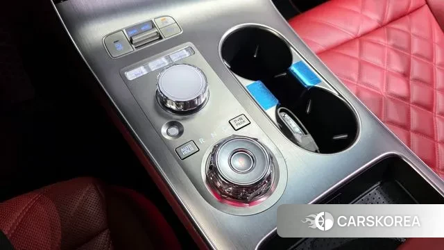 Genesis GV70 id 3158799 из Кореи 19